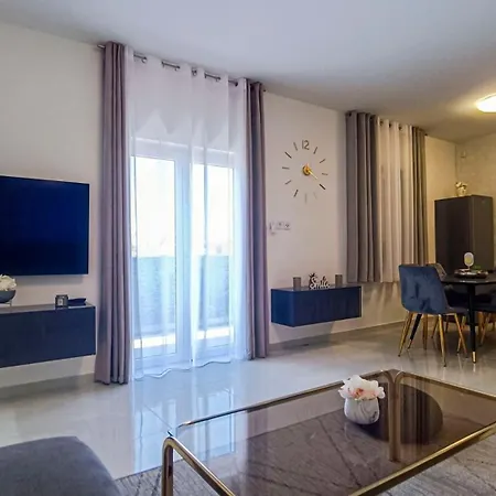 With A Parking Space Promajna, Makarska - 23181 Apartman Promajna